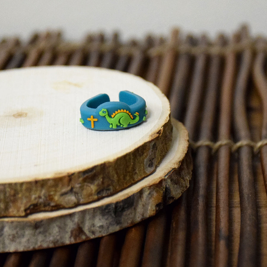 Adjustable Cross Dino Ring