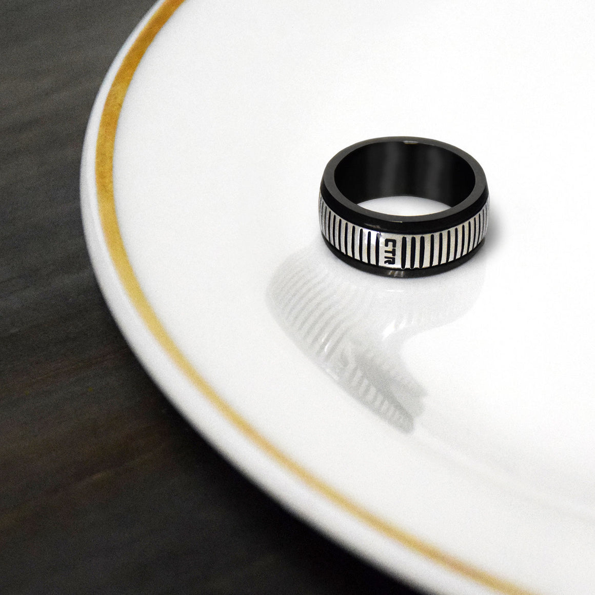 Ringmasters Knightly Stainless Steel Choose the Right CTR Ring Size 6