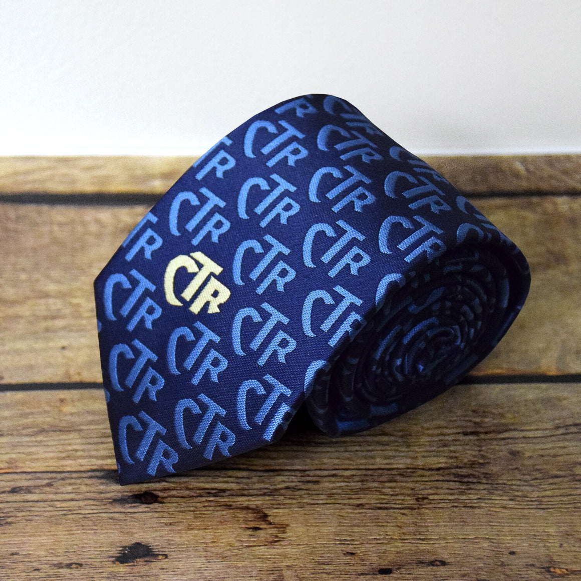 CTR Choose the Right Mens Striped Blue Club Microfiber Necktie