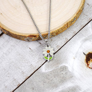Laugh Daisy Necklace - Silver Finish