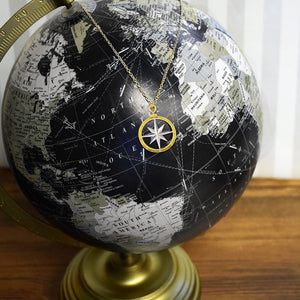 Inner Compass Necklace - Follow your dreams - Two-tone gold and silver finish
